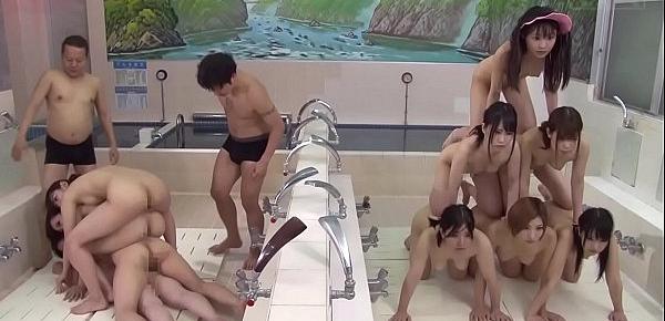  JAV time stop naked pyramid of women in bathhouse Subtitles